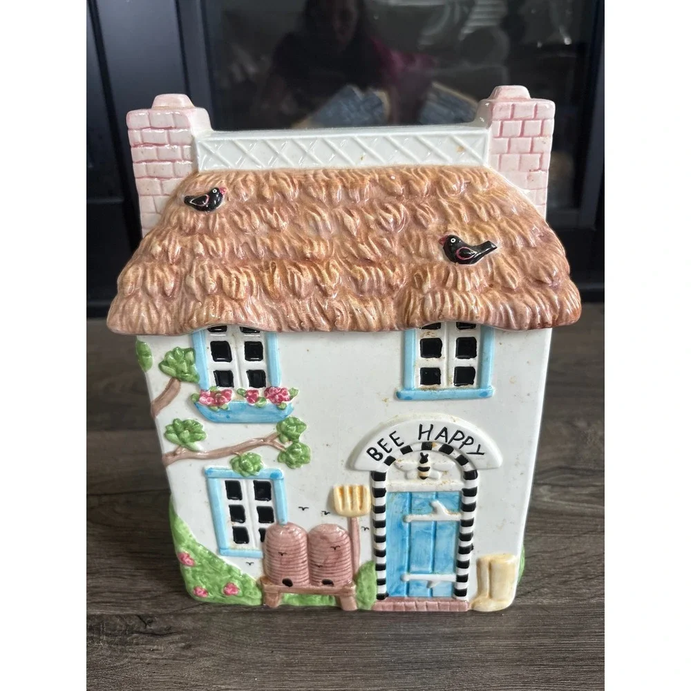 Treasure Craft Disney Bee Happy Cottage Cookie Jar Ceramic Thatched Roof House